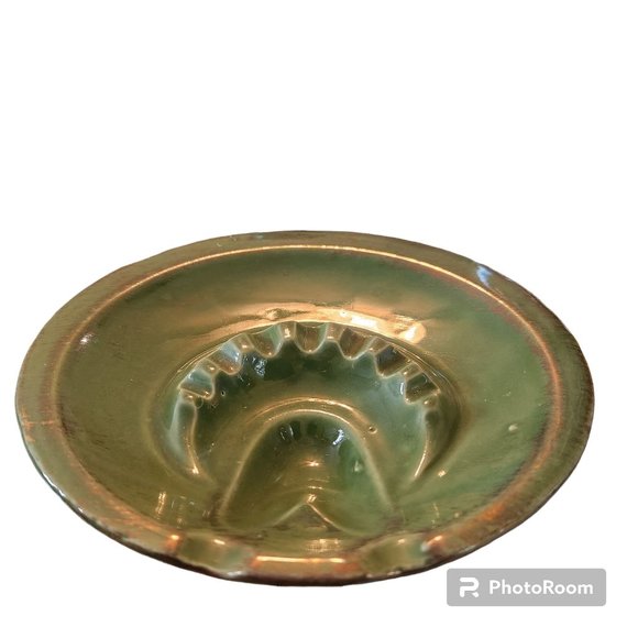 MCM 1961 Green Glazed Ashtray Gold Brush Marks Handmade 7"D Markings On Bottom - Picture 3 of 7